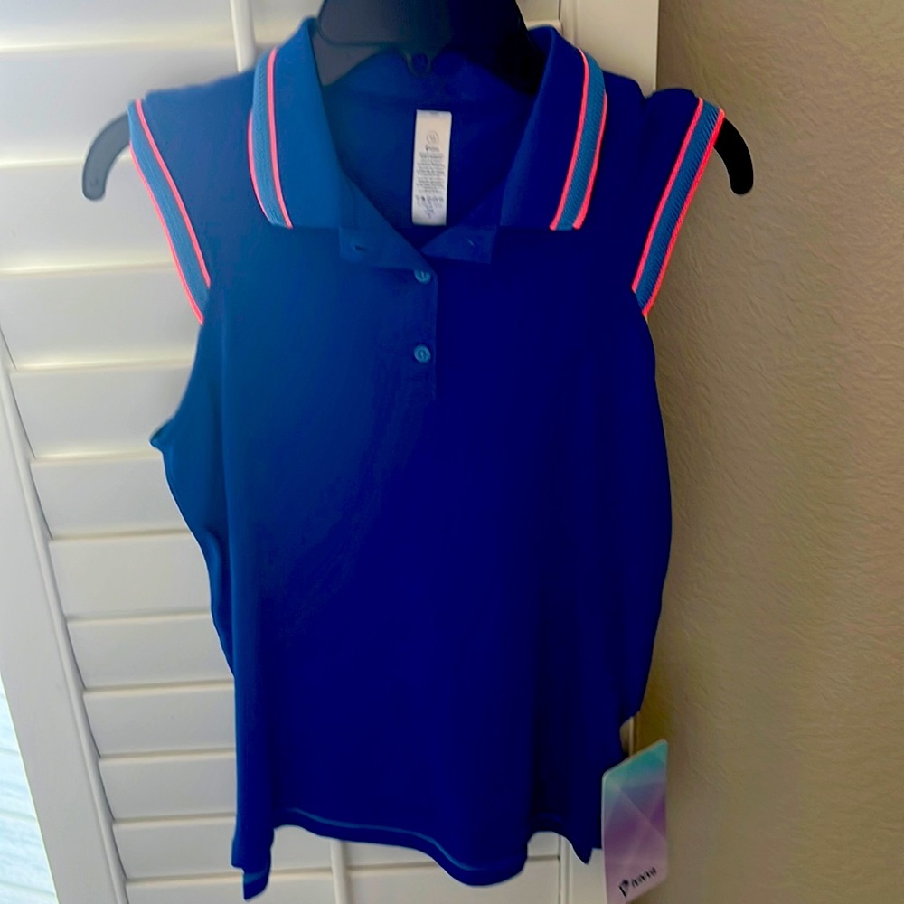 Ivivva cap sleeve polo. Short sleeve.